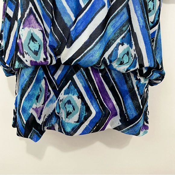 Chicos Black Blue Geometric Print Bianca Short Sleevee Blouse - Picture 5 of 14